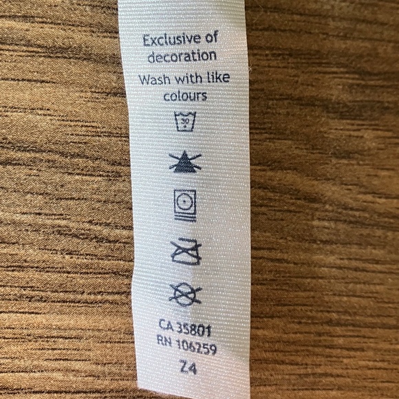 LIKE NEW - Lululemon Rise and Run Bra Mini Splatter 4 - Picture 9 of 9